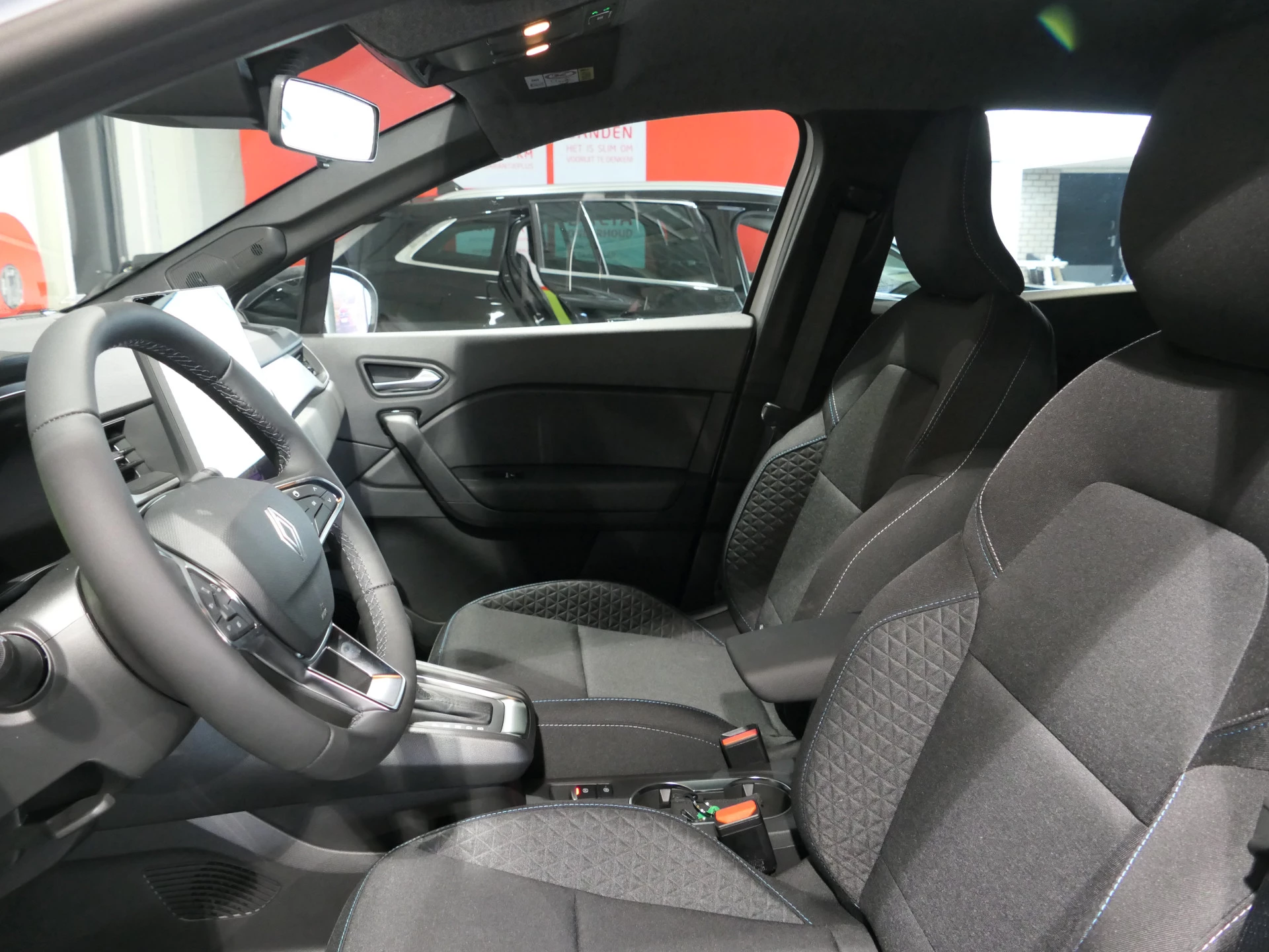 Hoofdafbeelding Renault Symbioz
