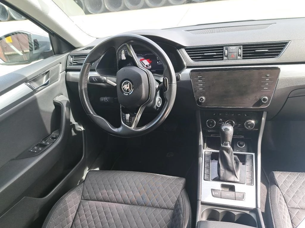Hoofdafbeelding Škoda Superb