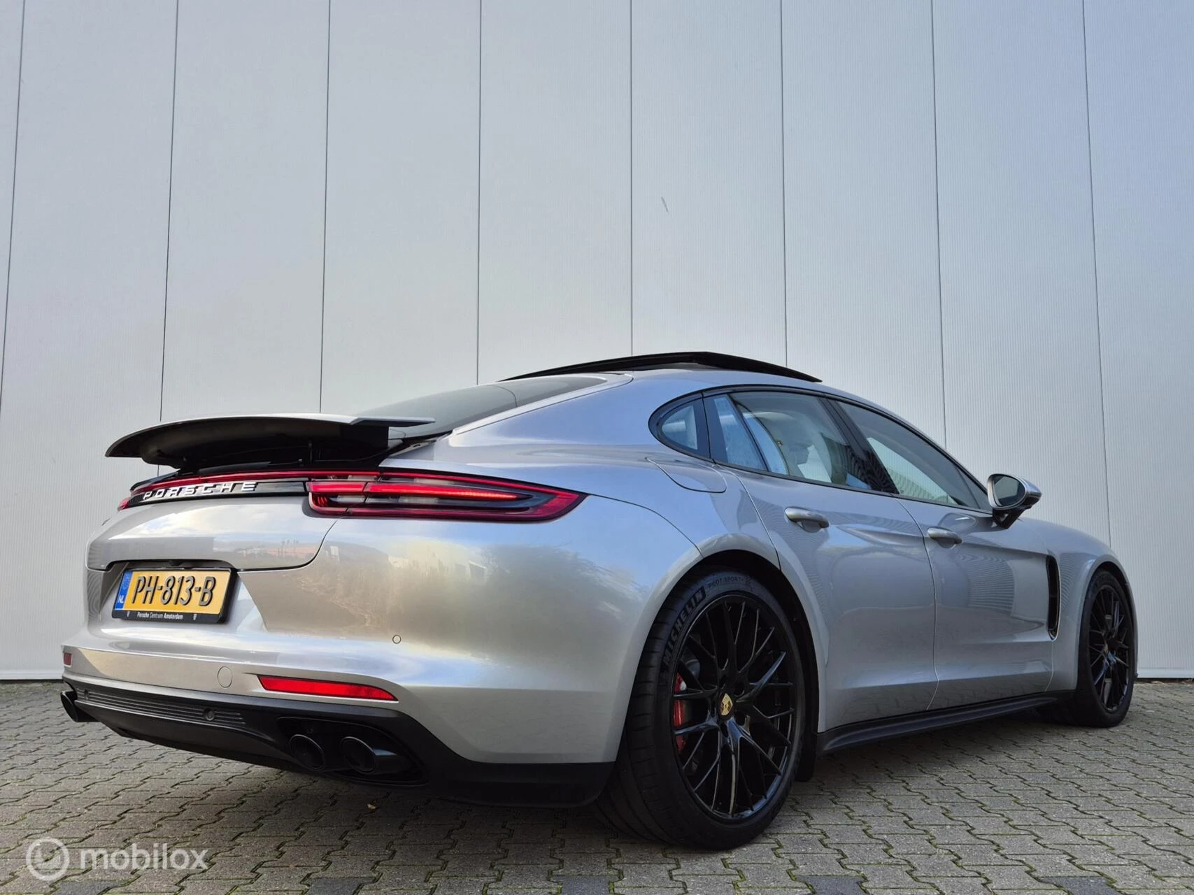 Hoofdafbeelding Porsche Panamera