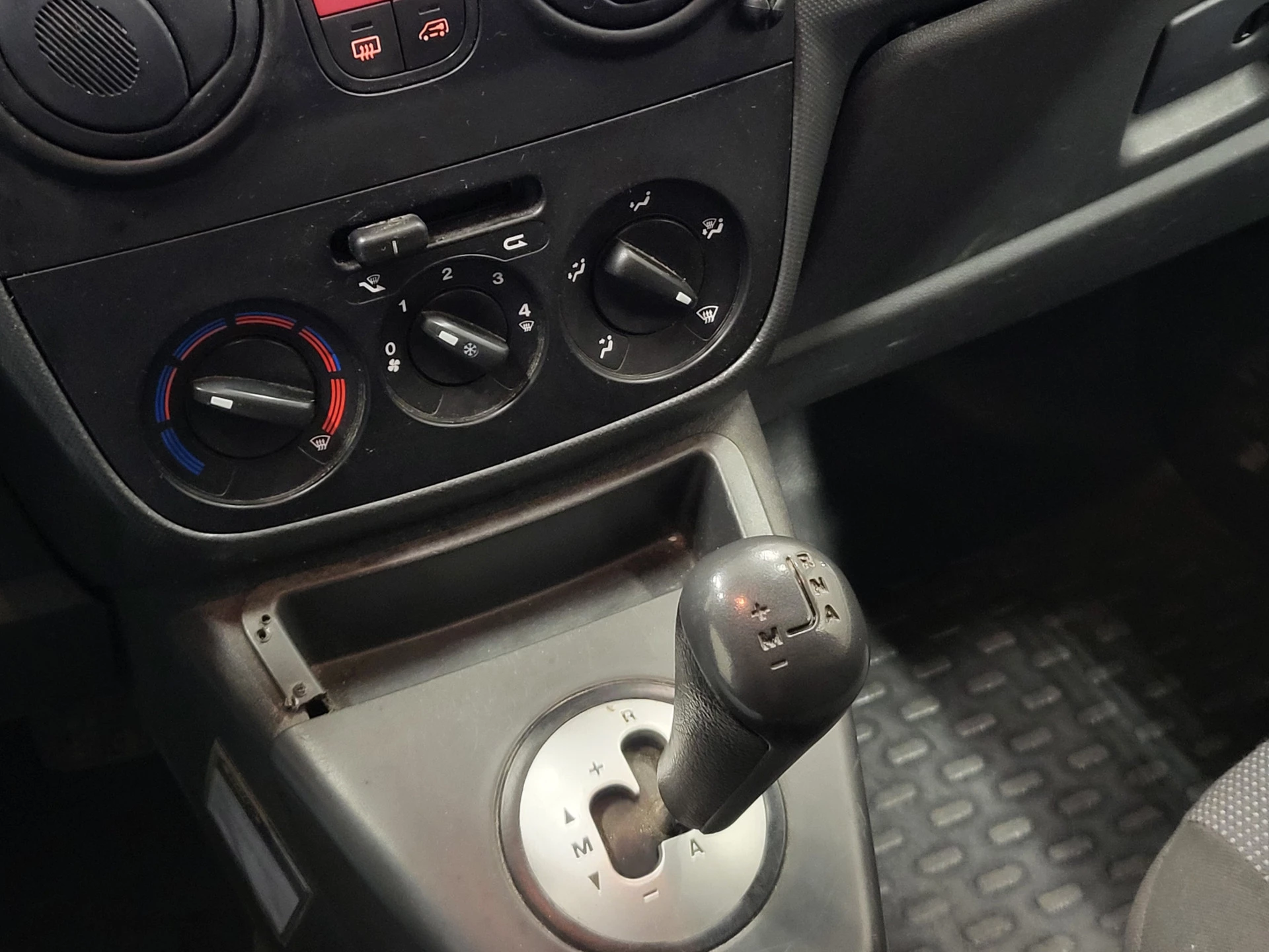 Hoofdafbeelding Peugeot Bipper