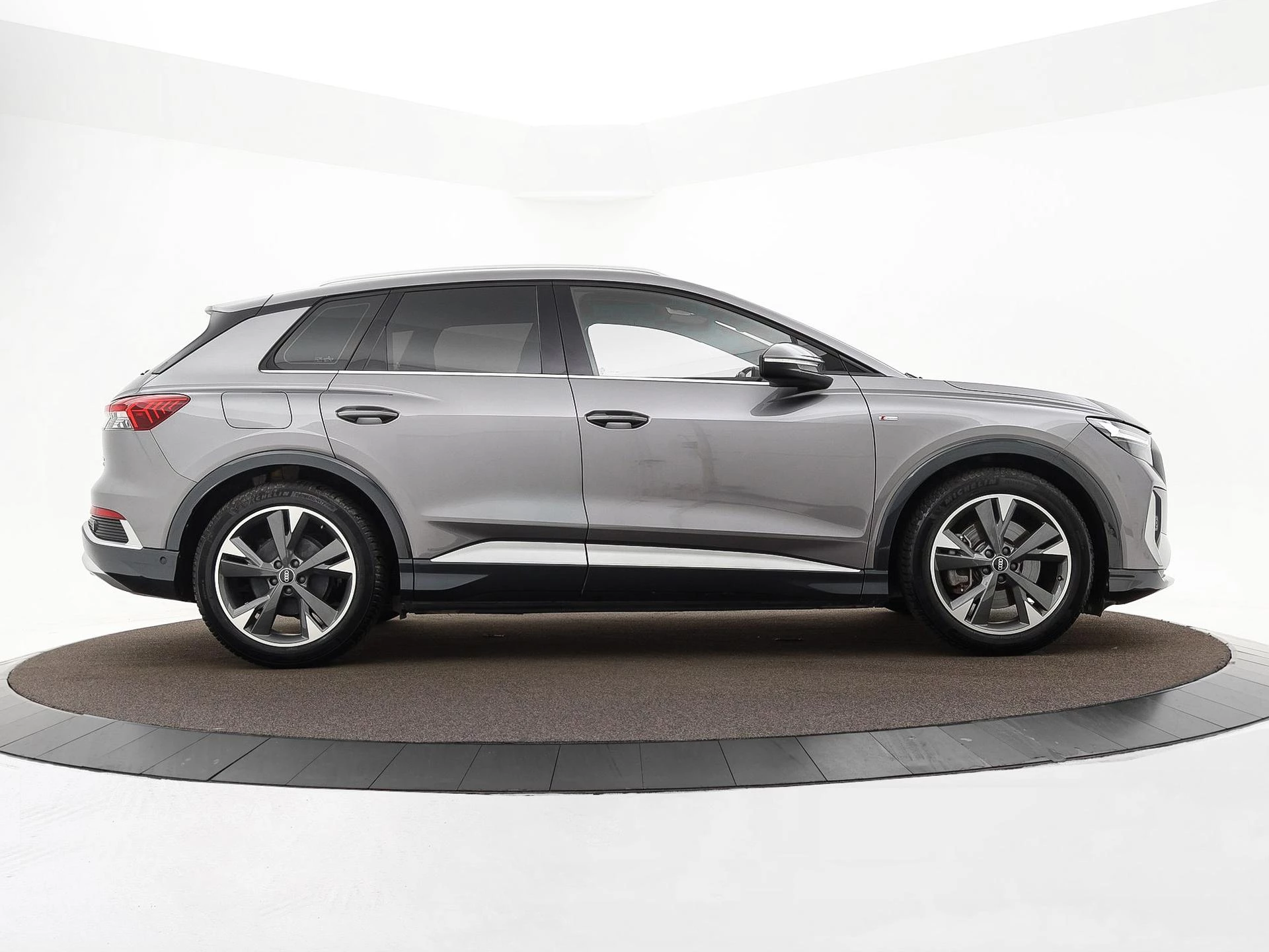 Hoofdafbeelding Audi Q4 e-tron