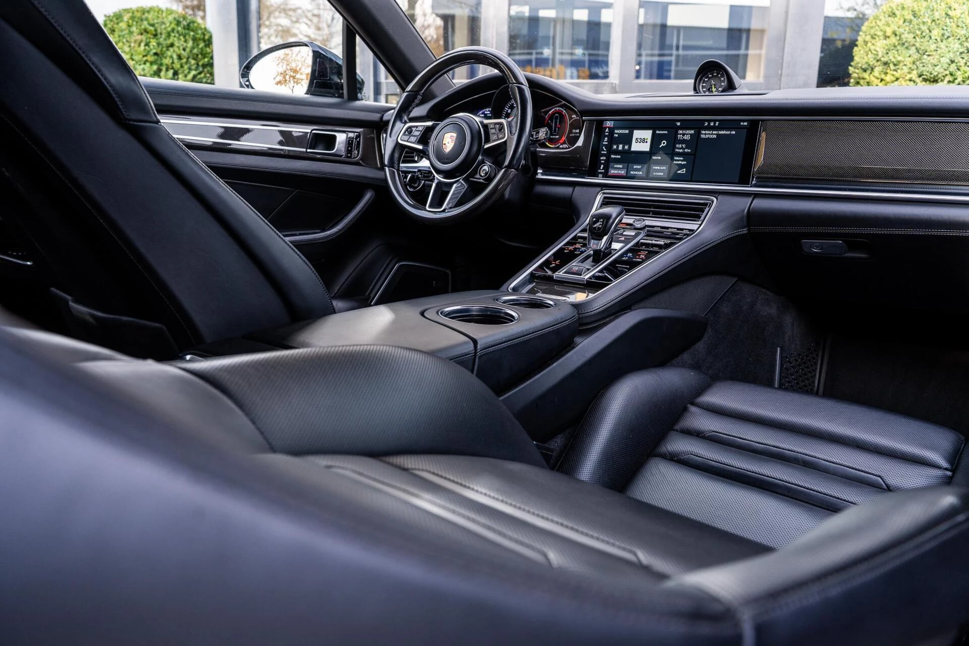 Hoofdafbeelding Porsche Panamera