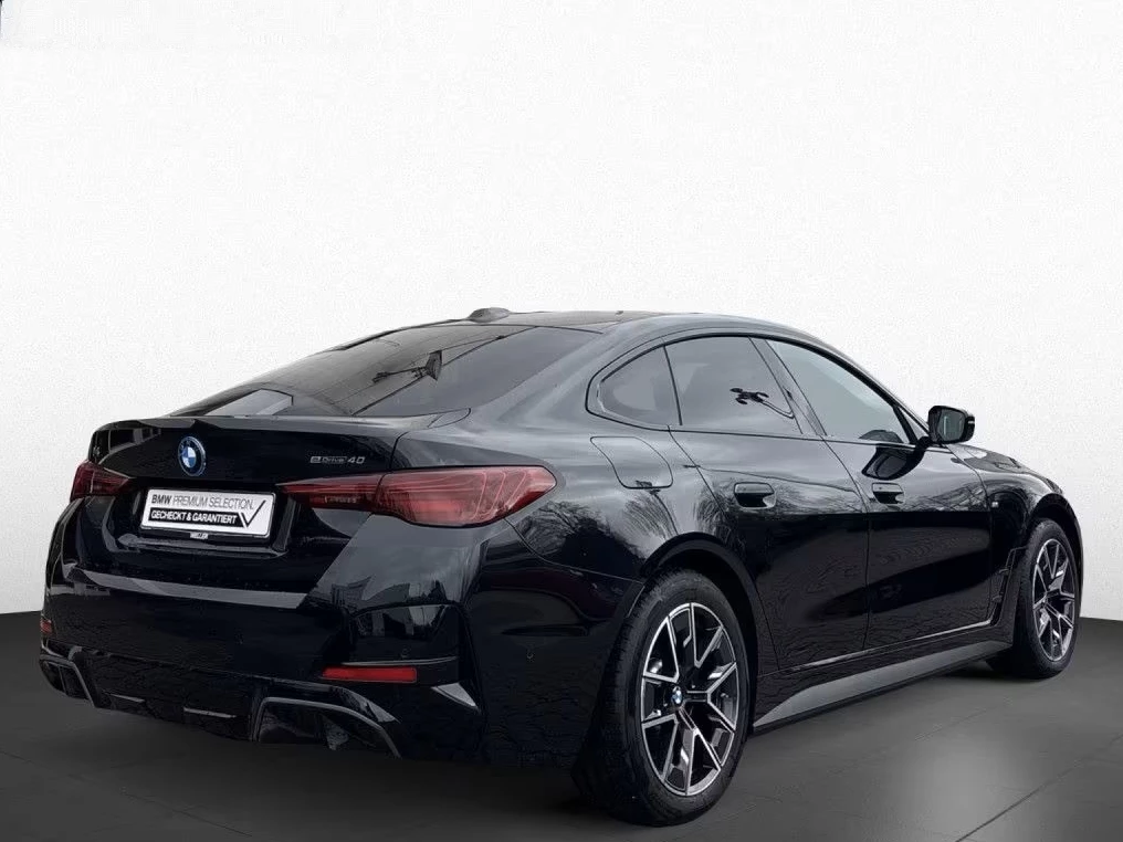 Hoofdafbeelding BMW i4