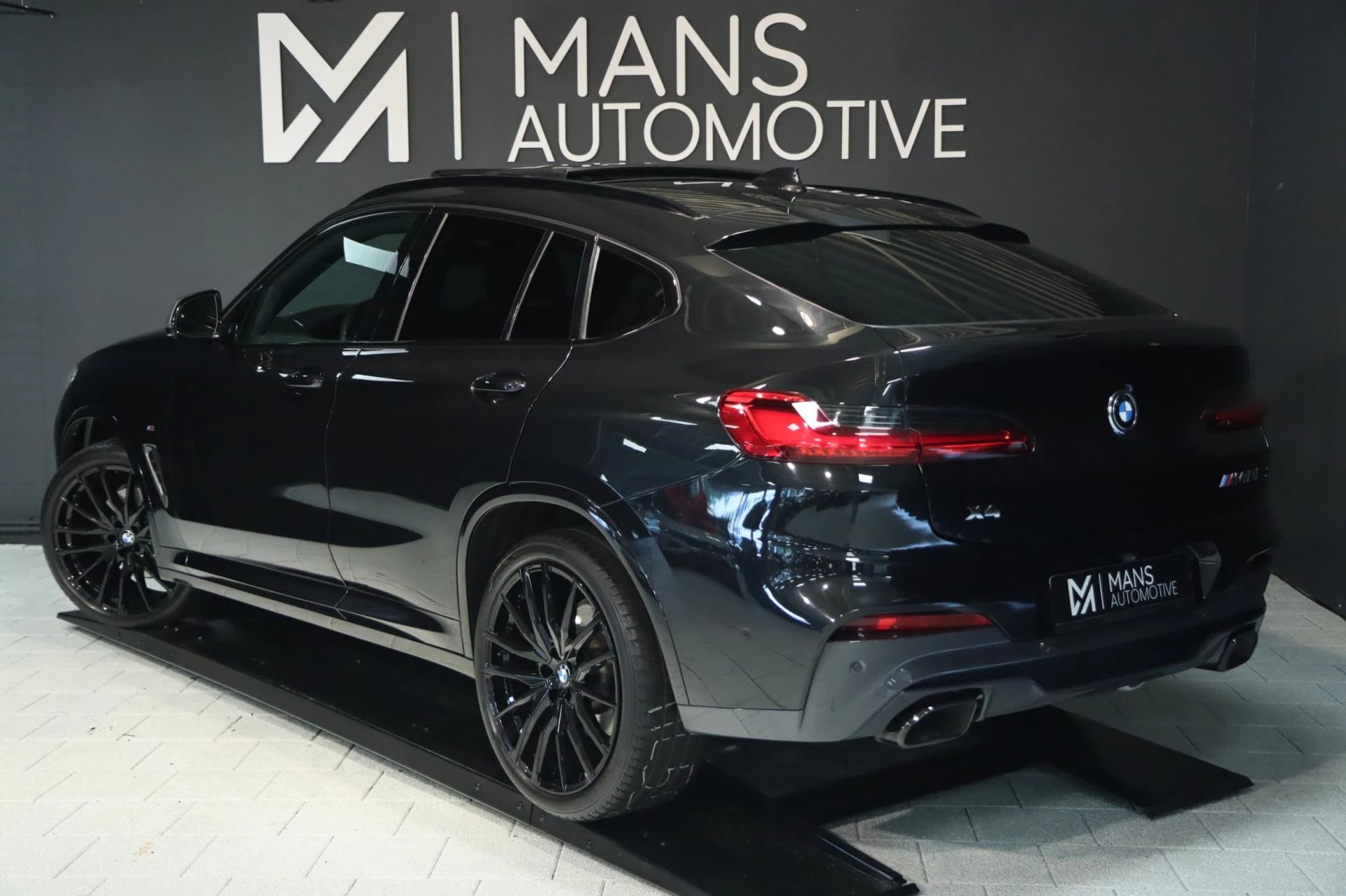 Hoofdafbeelding BMW X4
