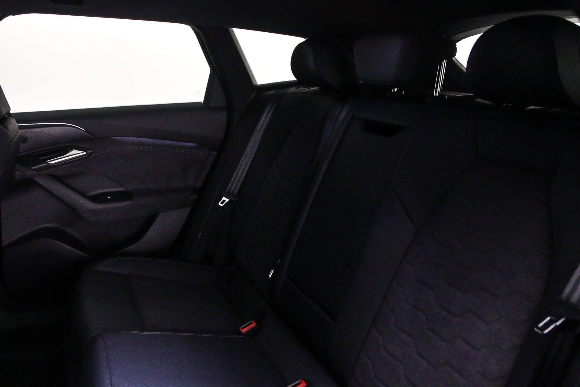 Hoofdafbeelding Audi A6 Avant e-tron