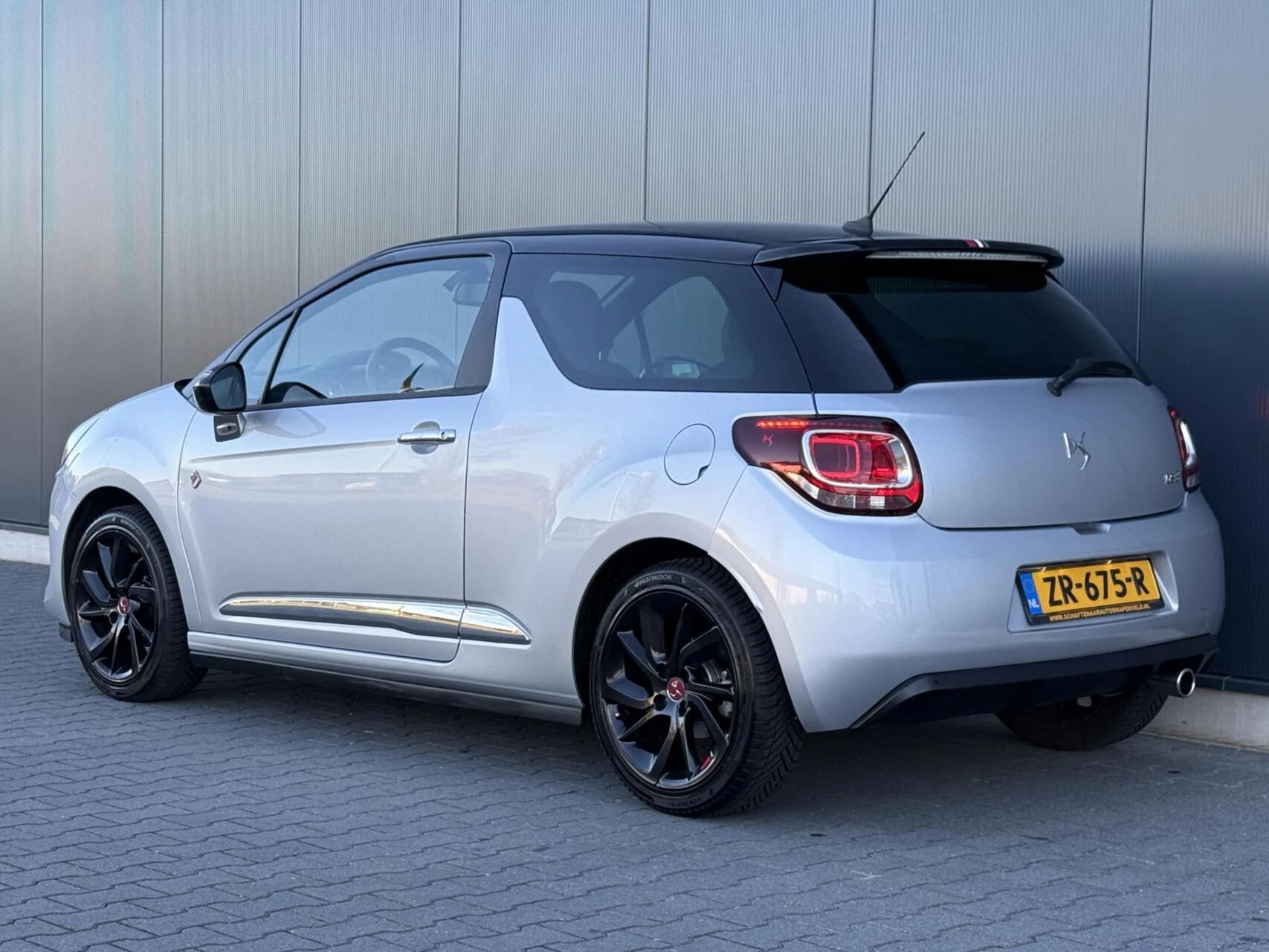 Hoofdafbeelding DS DS 3