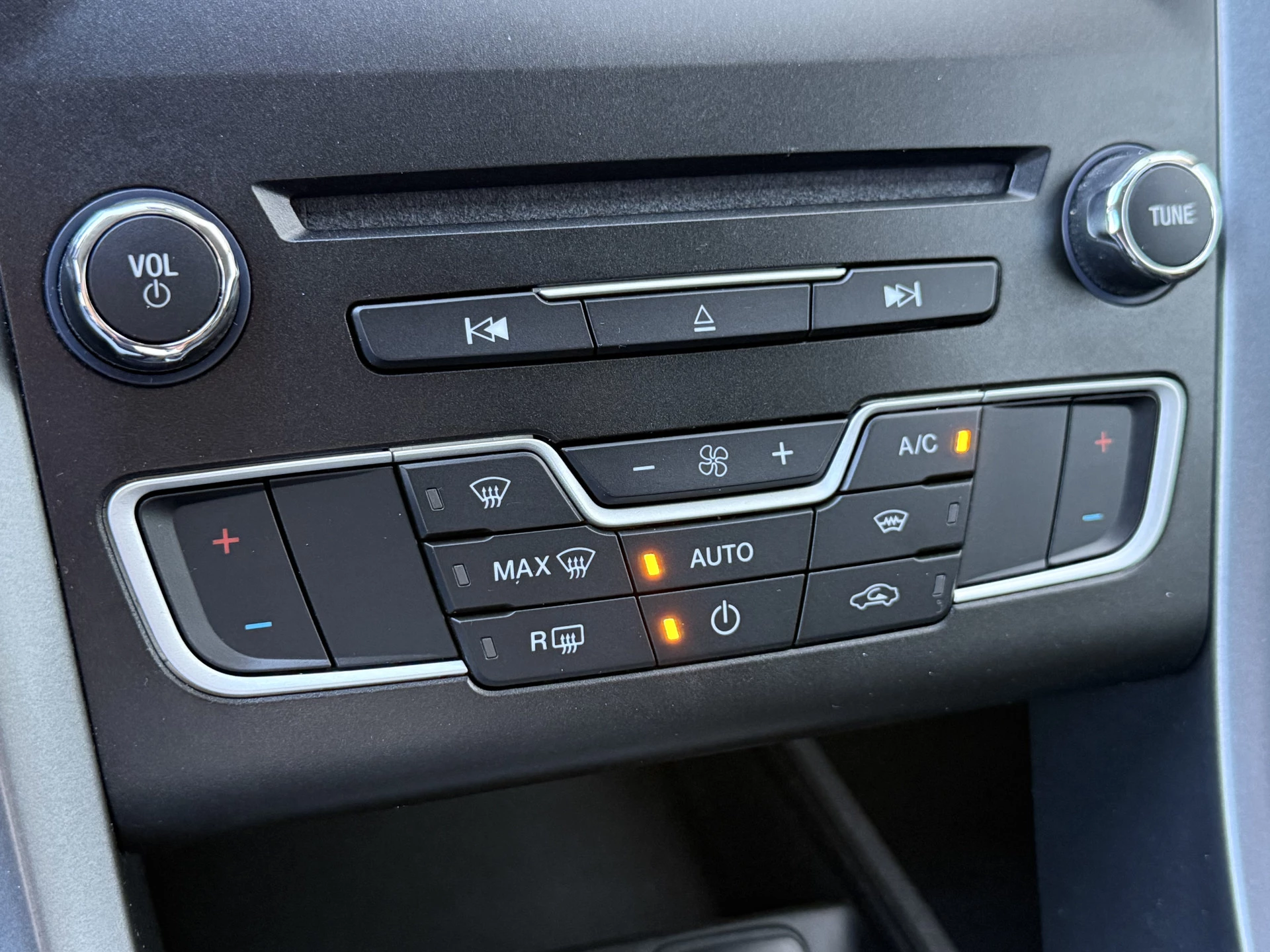 Hoofdafbeelding Ford Mondeo