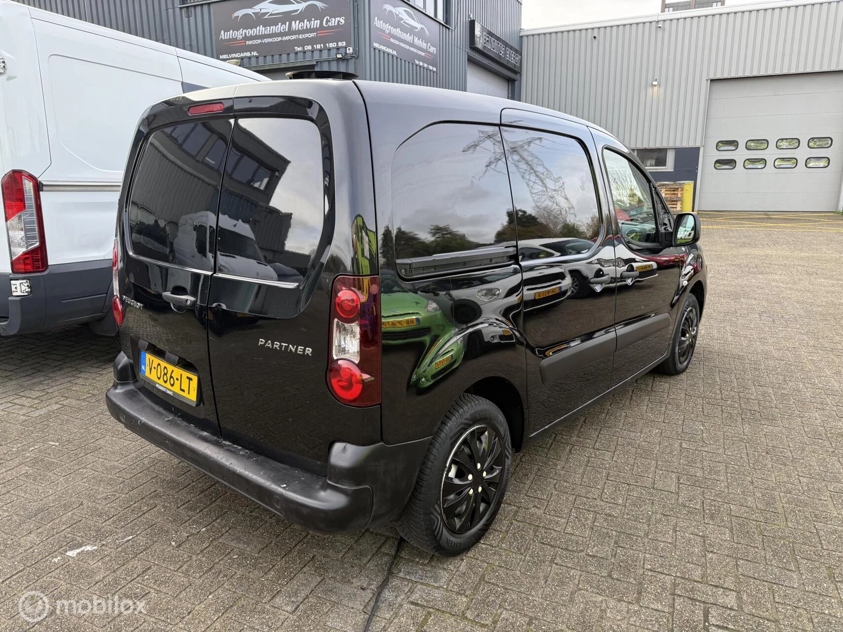 Hoofdafbeelding Peugeot Partner