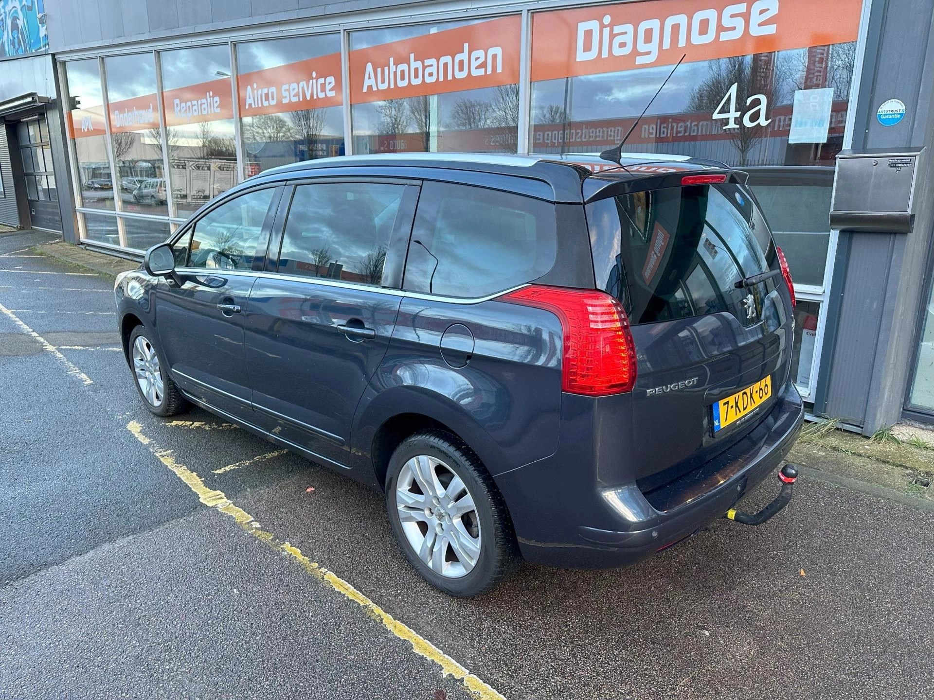 Hoofdafbeelding Peugeot 5008