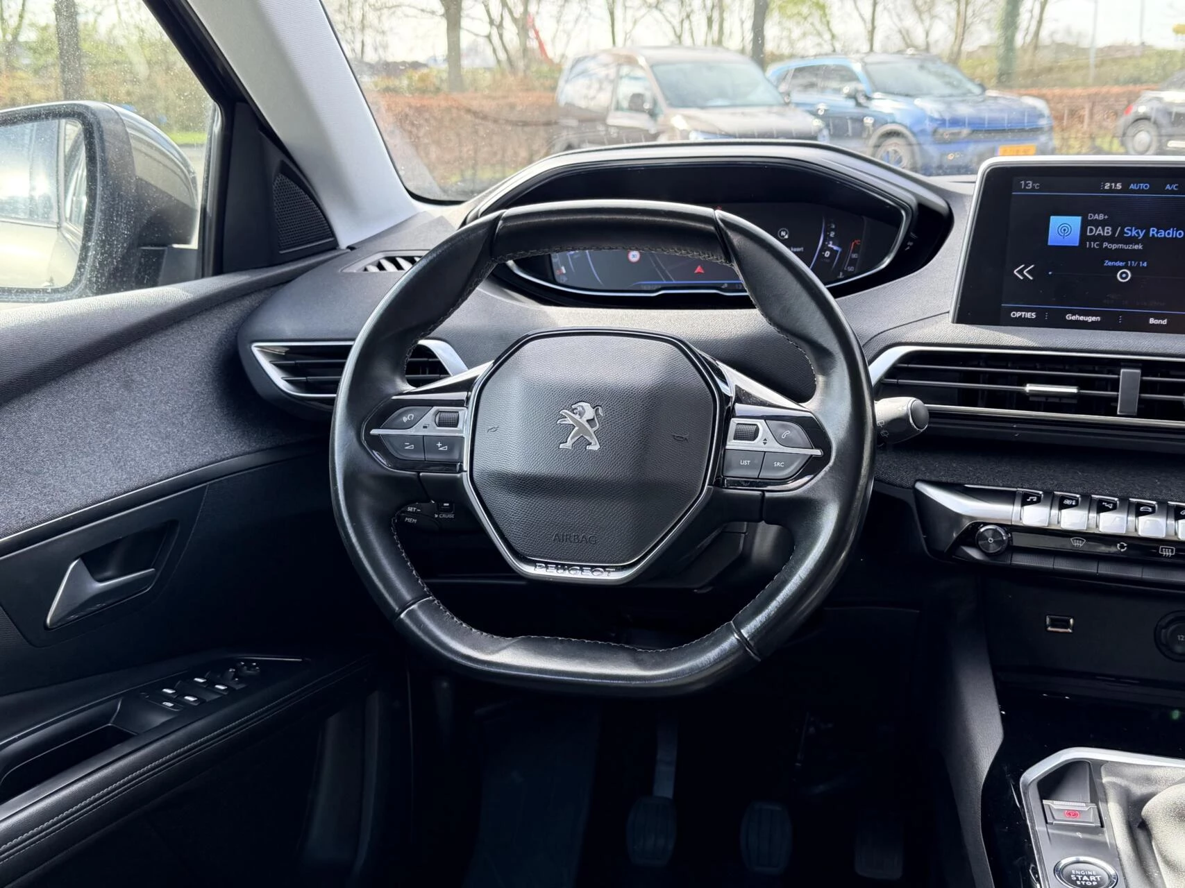 Hoofdafbeelding Peugeot 5008