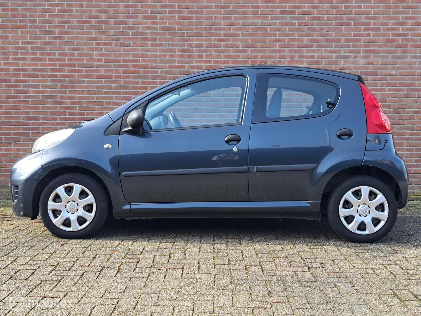 Hoofdafbeelding Peugeot 107