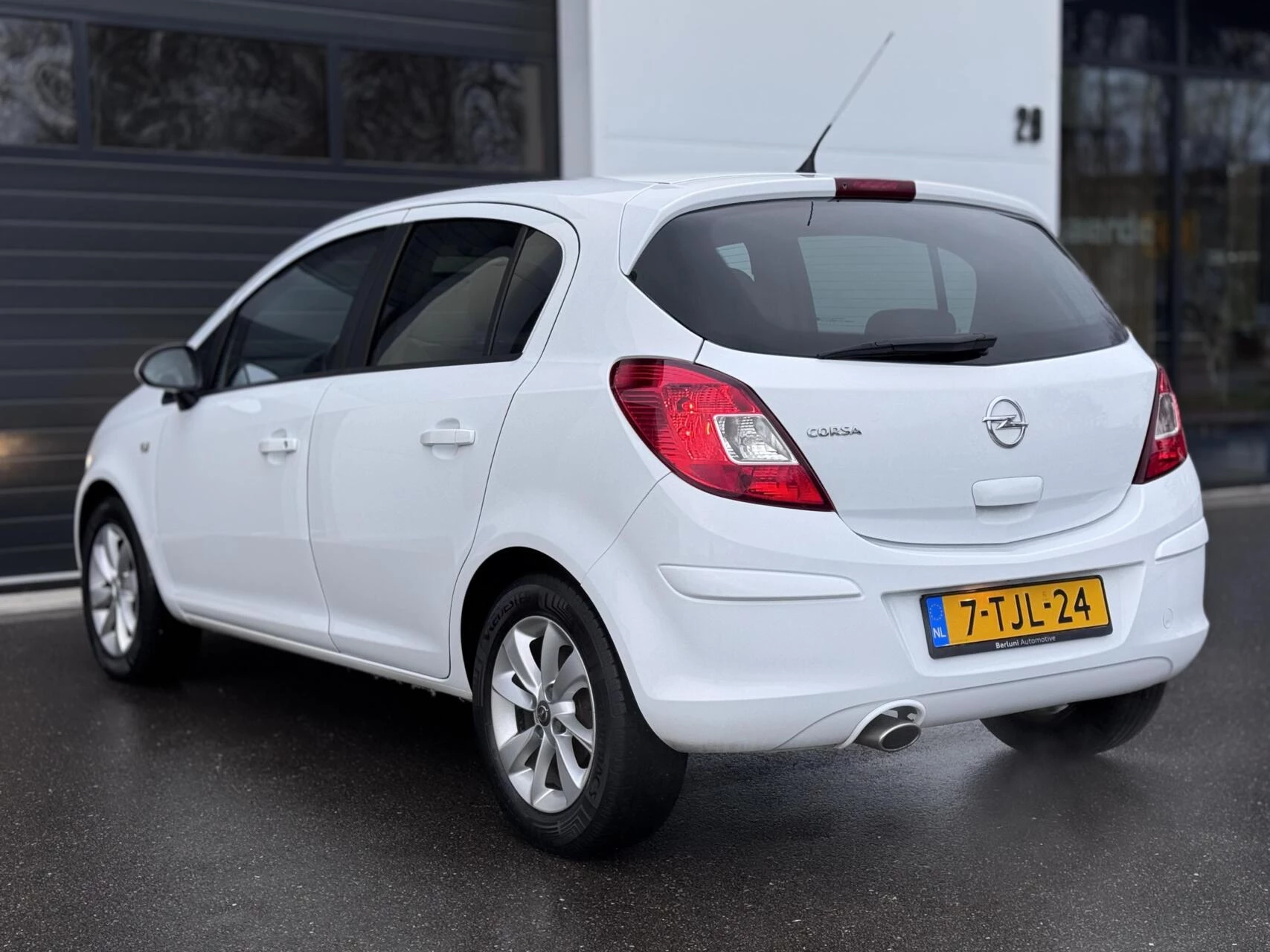 Hoofdafbeelding Opel Corsa