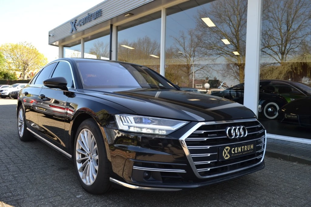 Hoofdafbeelding Audi A8