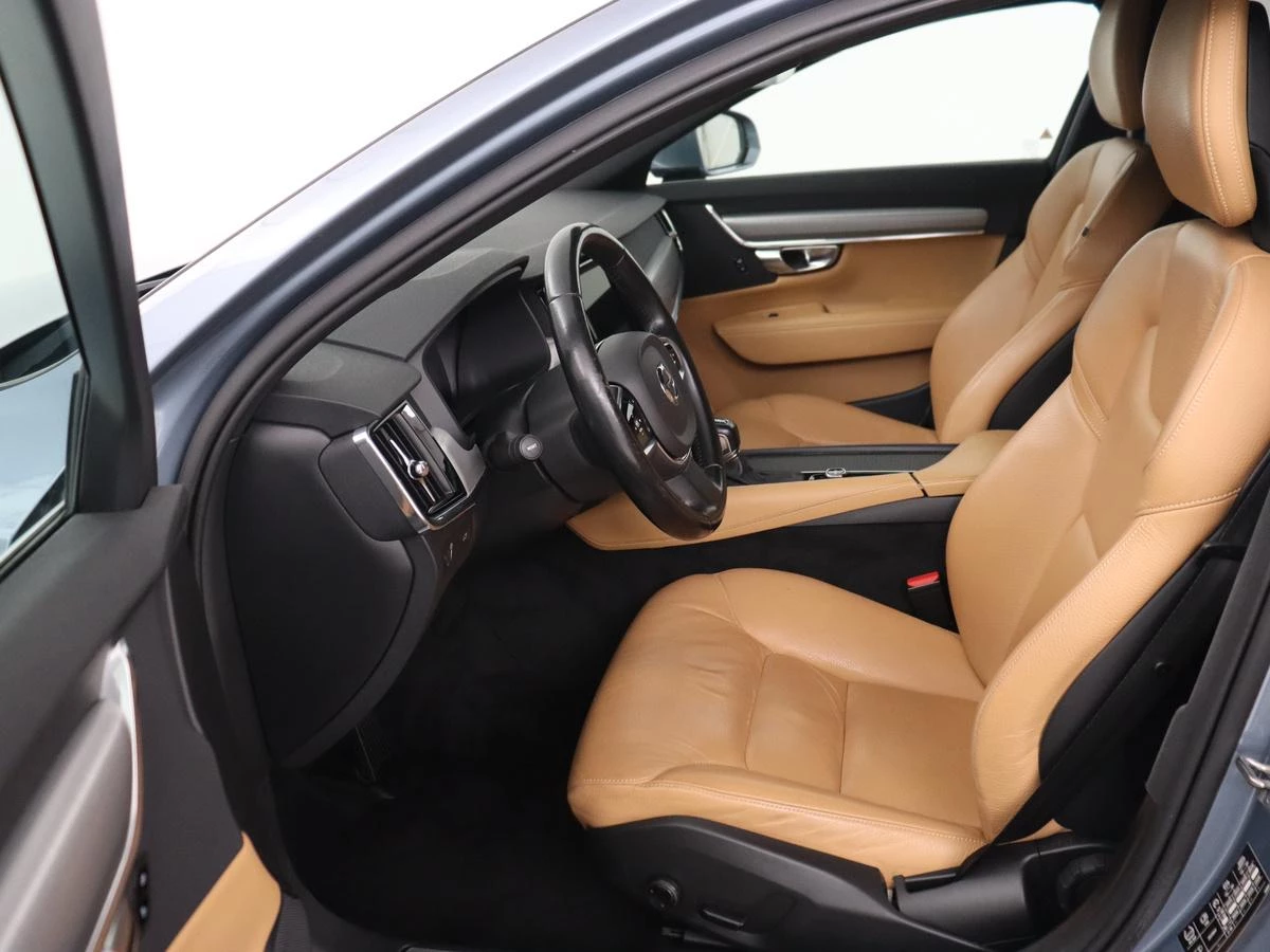 Hoofdafbeelding Volvo V90