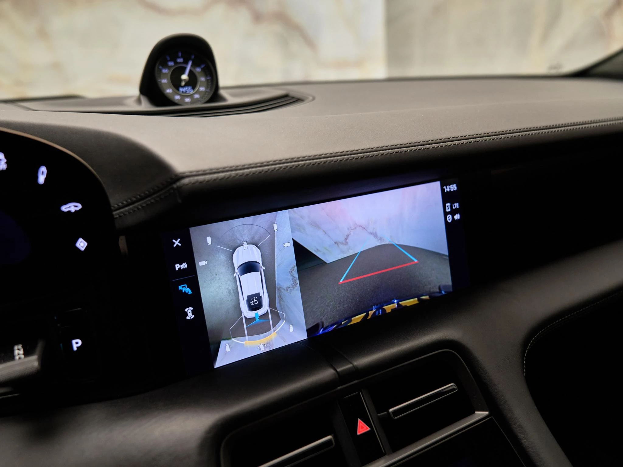 Hoofdafbeelding Porsche Taycan