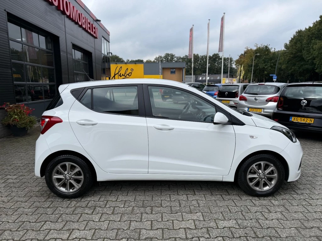 Hoofdafbeelding Hyundai i10