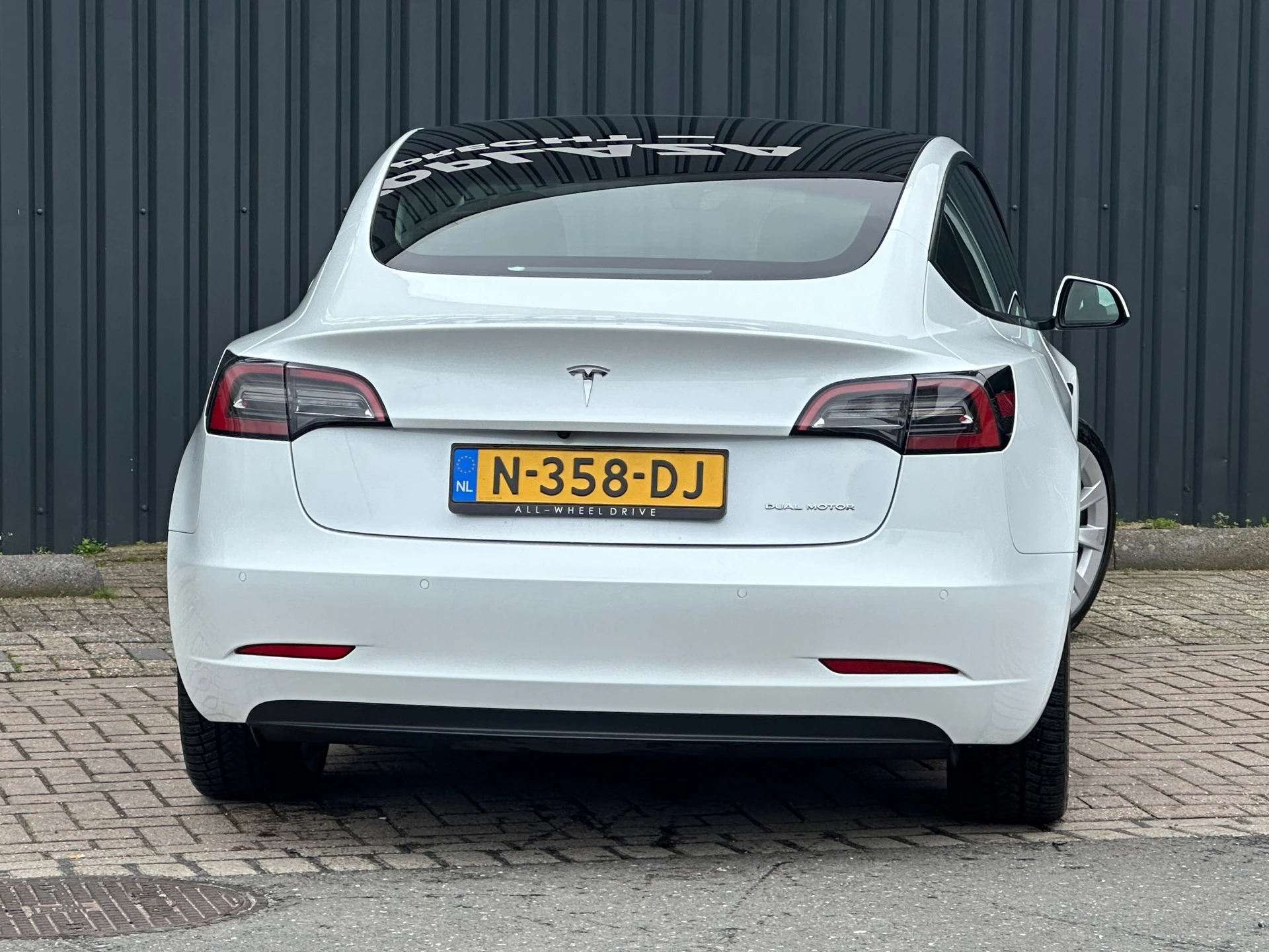 Hoofdafbeelding Tesla Model 3