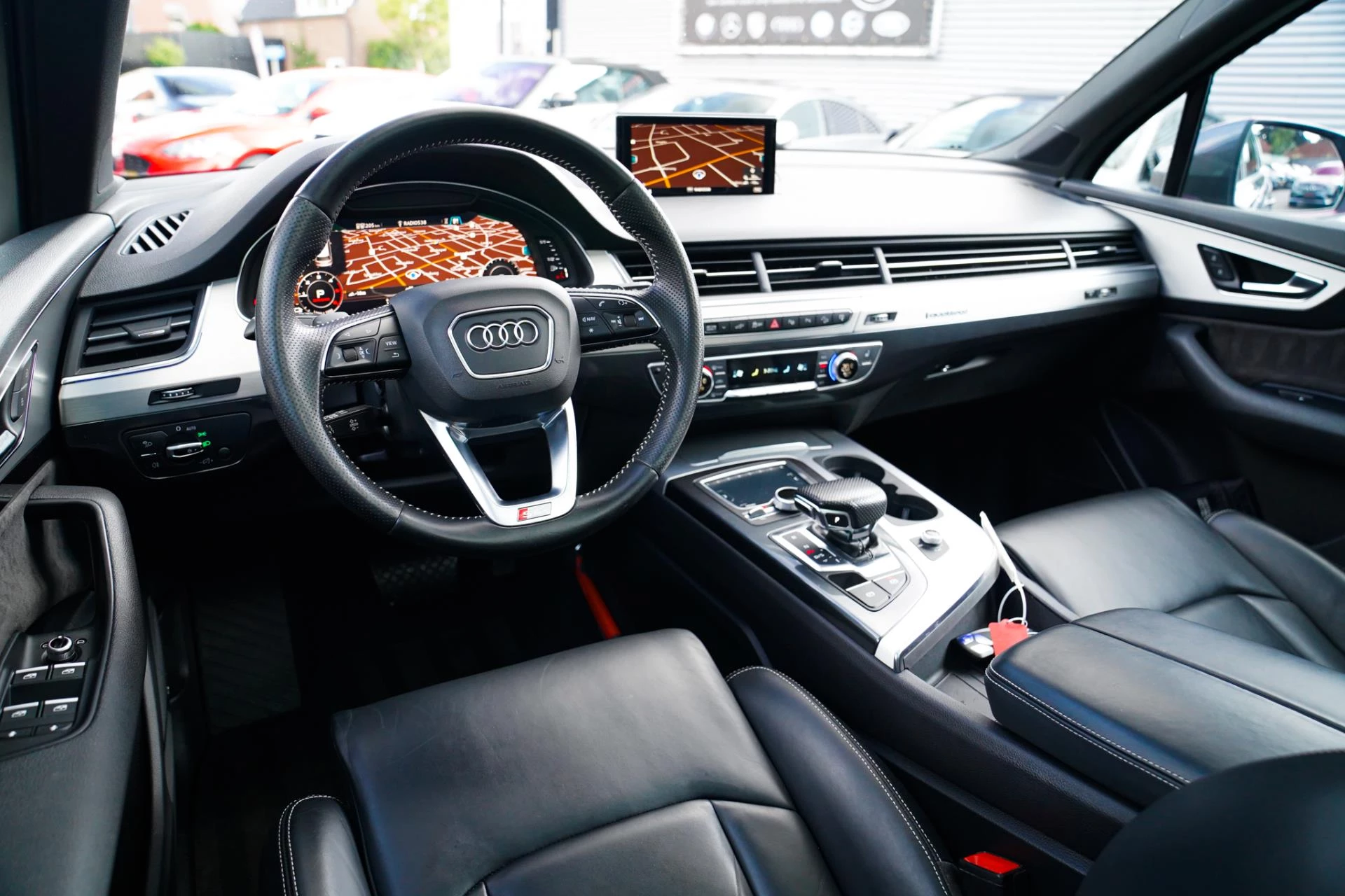 Hoofdafbeelding Audi Q7