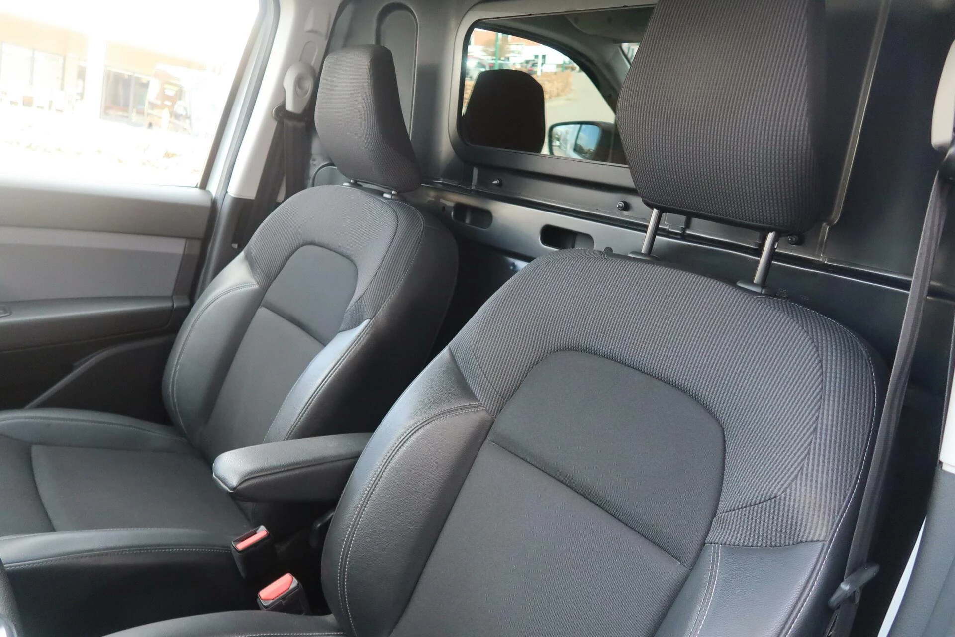 Hoofdafbeelding Renault Express