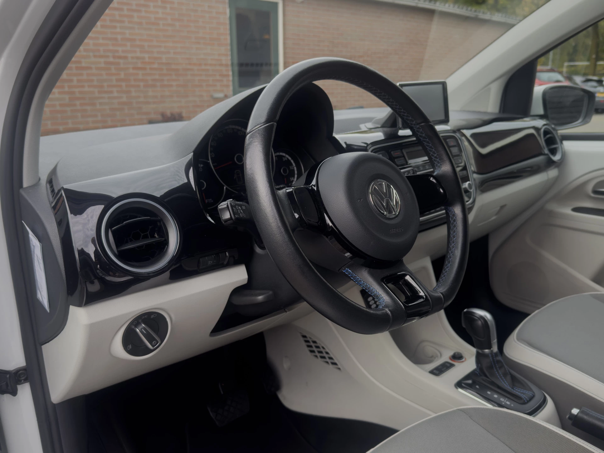 Hoofdafbeelding Volkswagen e-up!