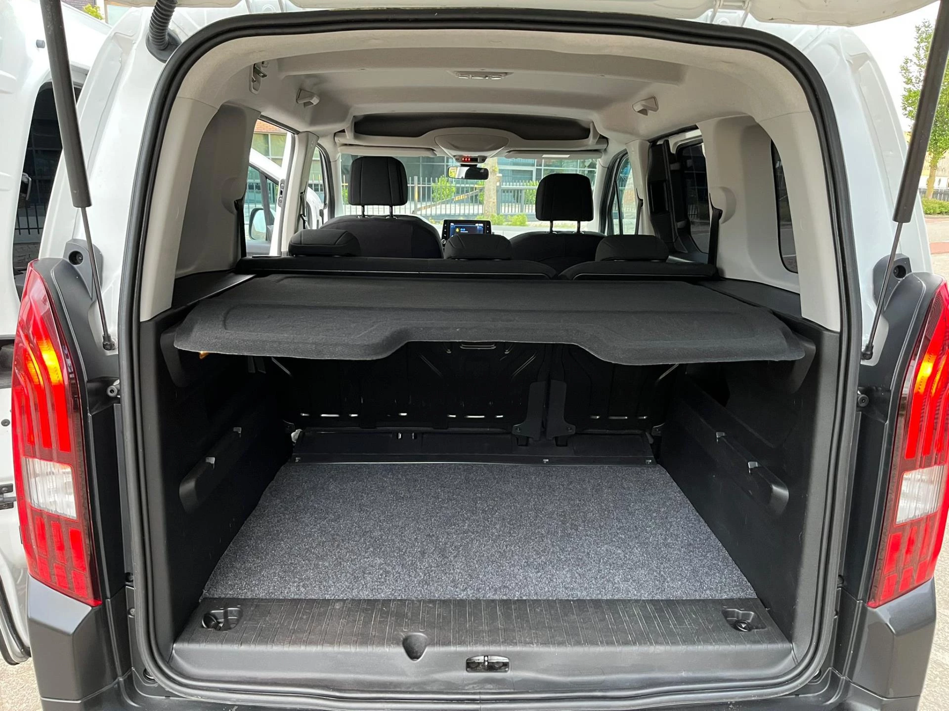 Hoofdafbeelding Peugeot Rifter