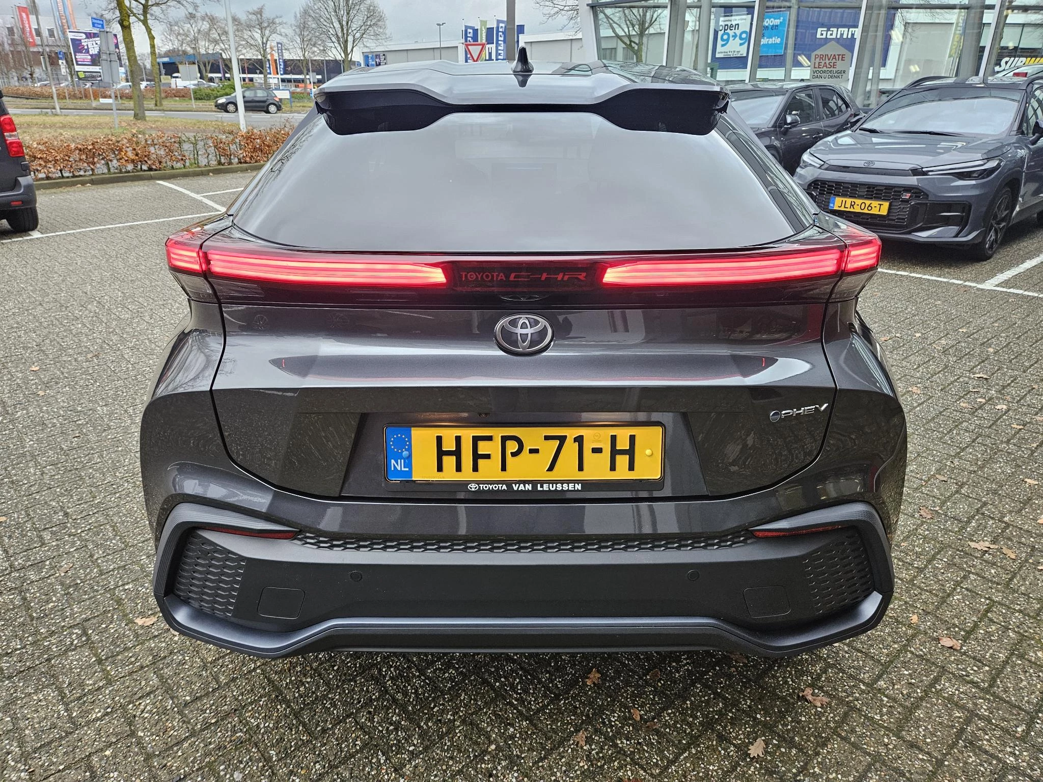 Hoofdafbeelding Toyota C-HR