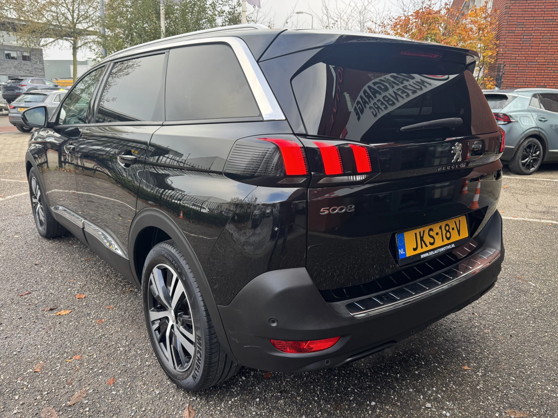 Hoofdafbeelding Peugeot 5008