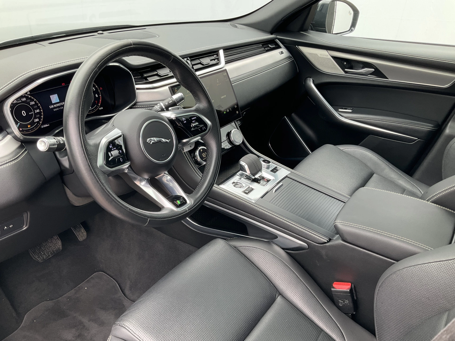 Hoofdafbeelding Jaguar F-PACE