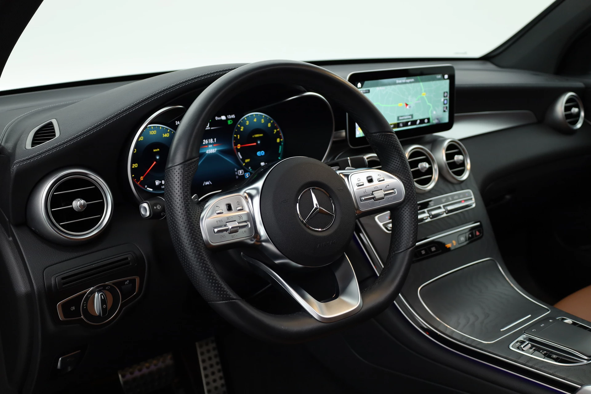 Hoofdafbeelding Mercedes-Benz GLC