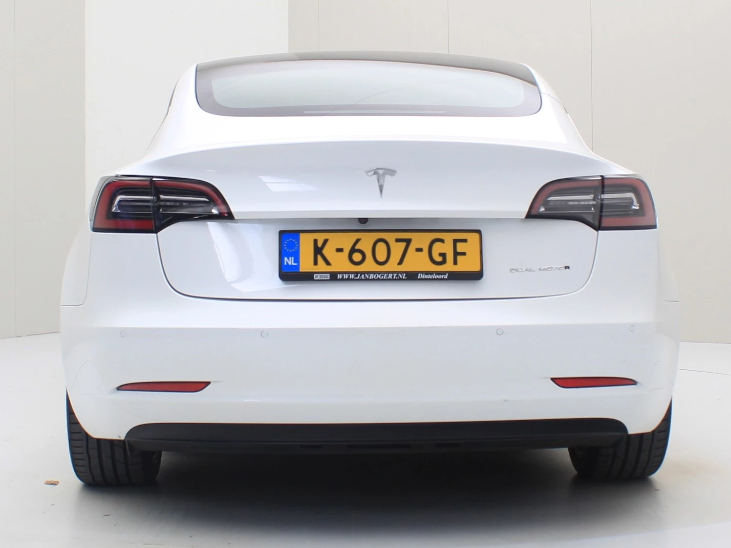 Hoofdafbeelding Tesla Model 3