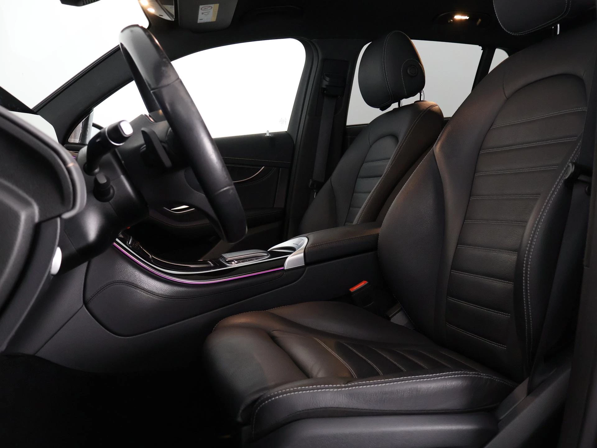Hoofdafbeelding Mercedes-Benz EQC