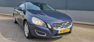 Volvo V60 1.6 T3 Momentum💢€3950,-💢keurige goed onderhouden  in topstaat verkeerde Volvo v60
