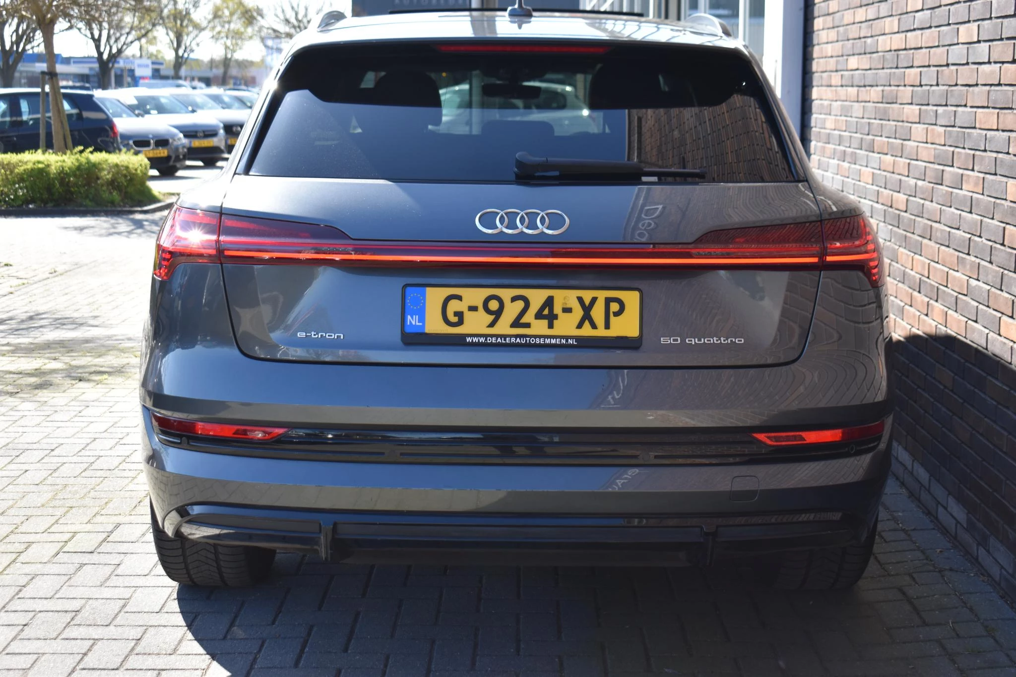 Hoofdafbeelding Audi e-tron