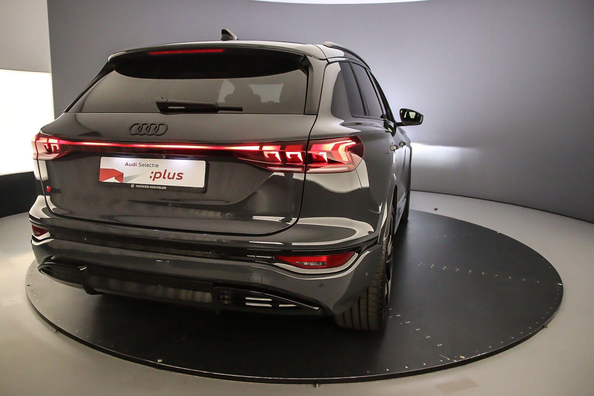 Hoofdafbeelding Audi Q6 e-tron