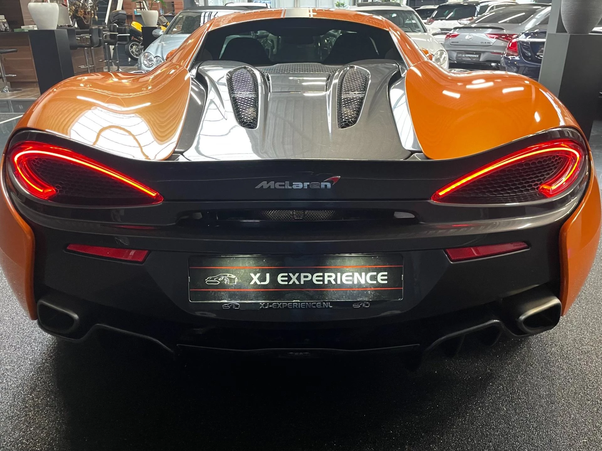 Hoofdafbeelding McLaren 570S