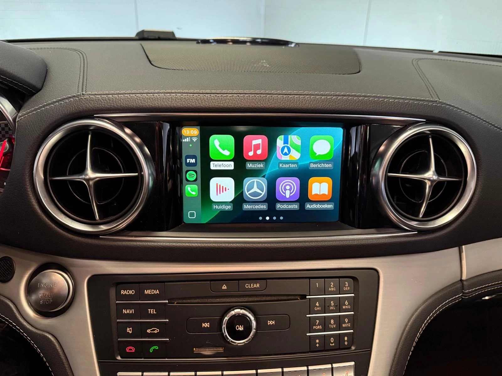 Hoofdafbeelding Mercedes-Benz SL