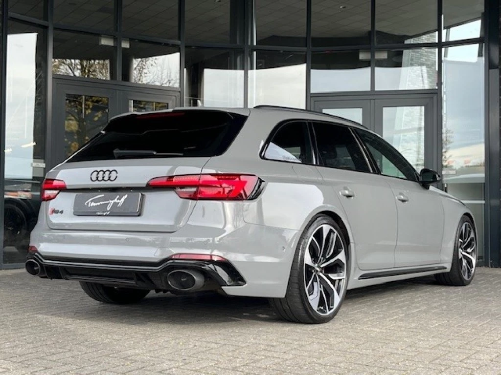Hoofdafbeelding Audi RS4