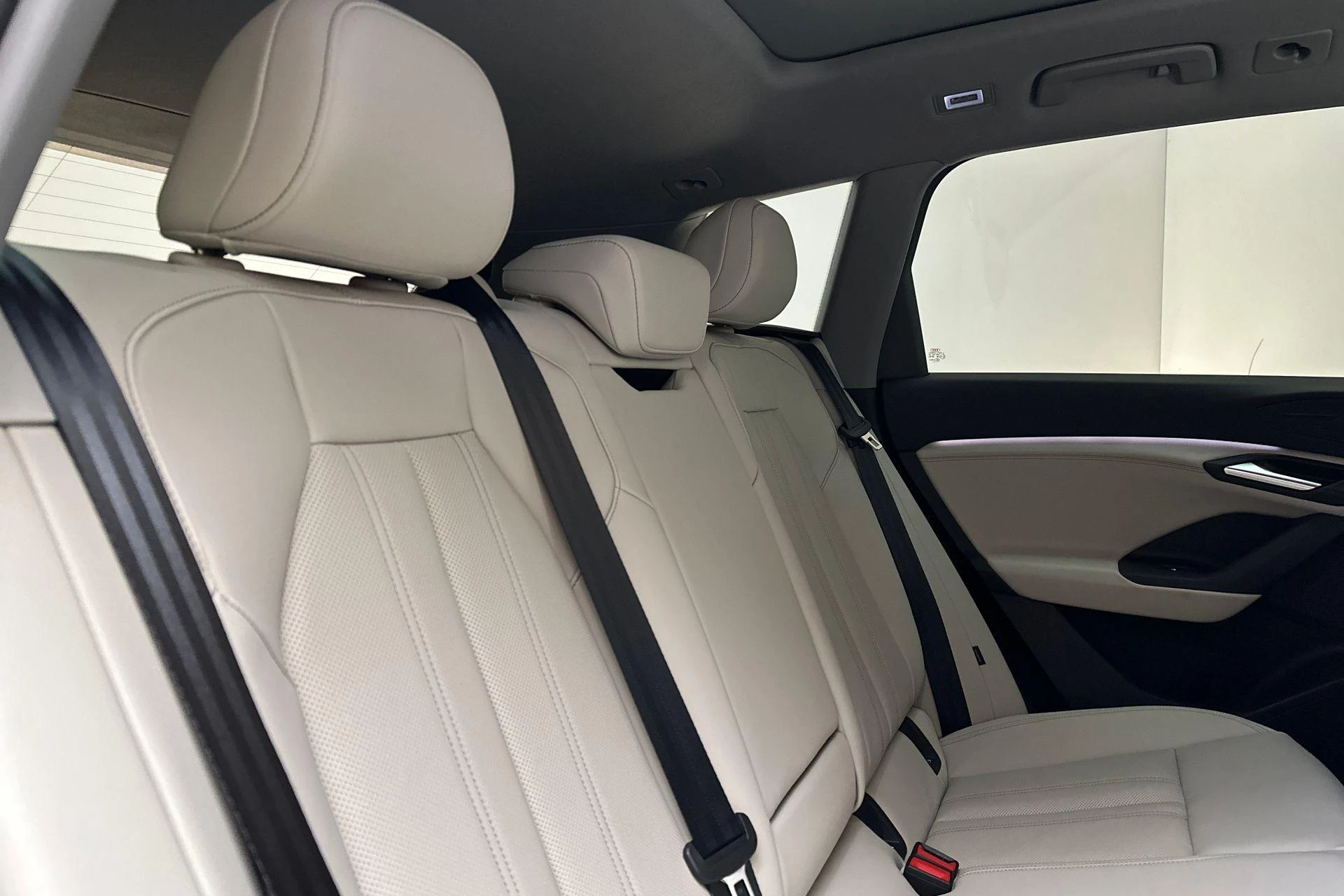 Hoofdafbeelding Audi Q6 e-tron