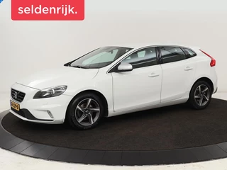 Volvo V40 2.0 D2 R-Design | Stoelverwarming | Trekhaak |  Xenon | Leder/Alcantara | Navigatie | Parkeerhulp | Climate control