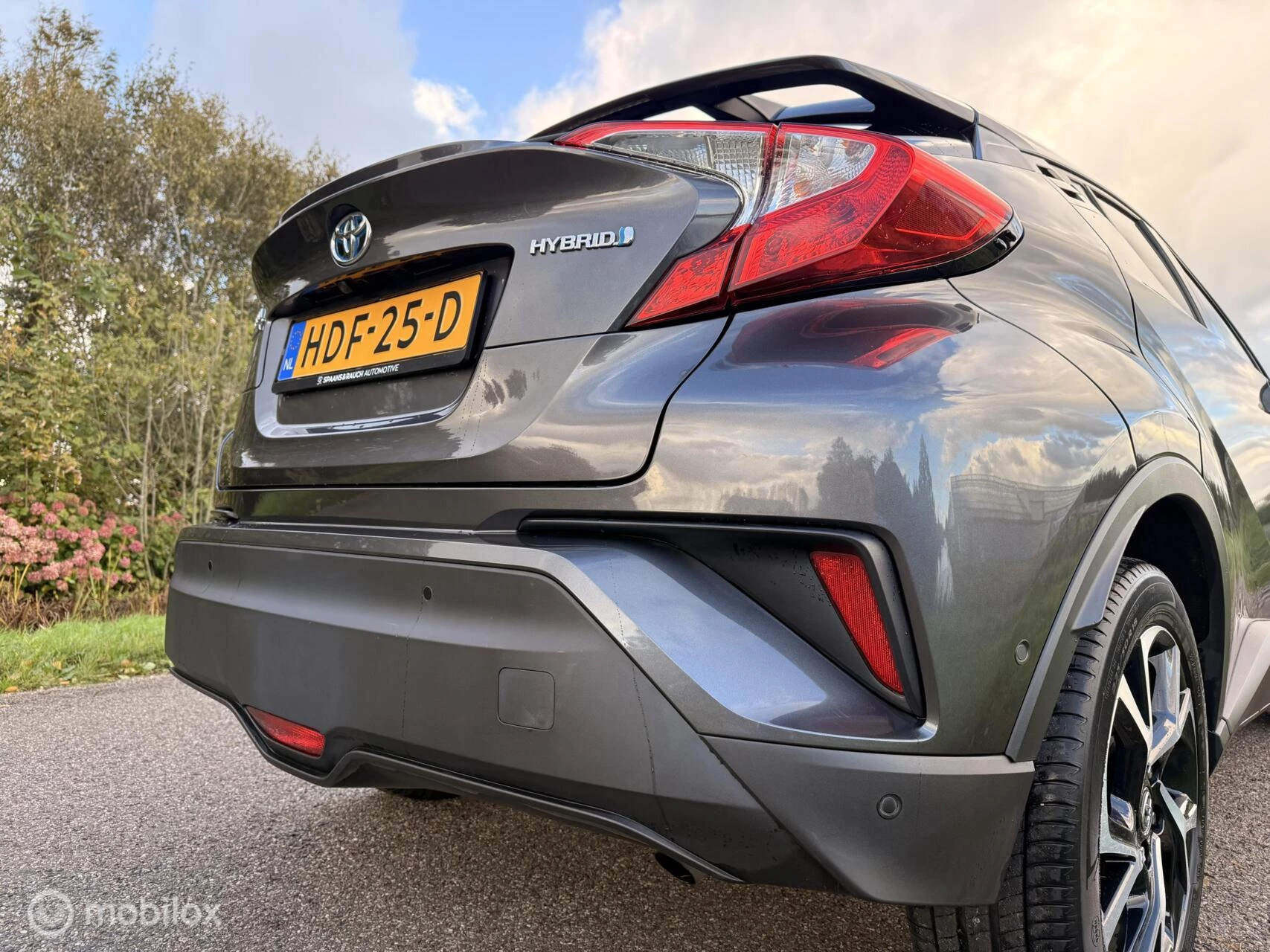 Hoofdafbeelding Toyota C-HR