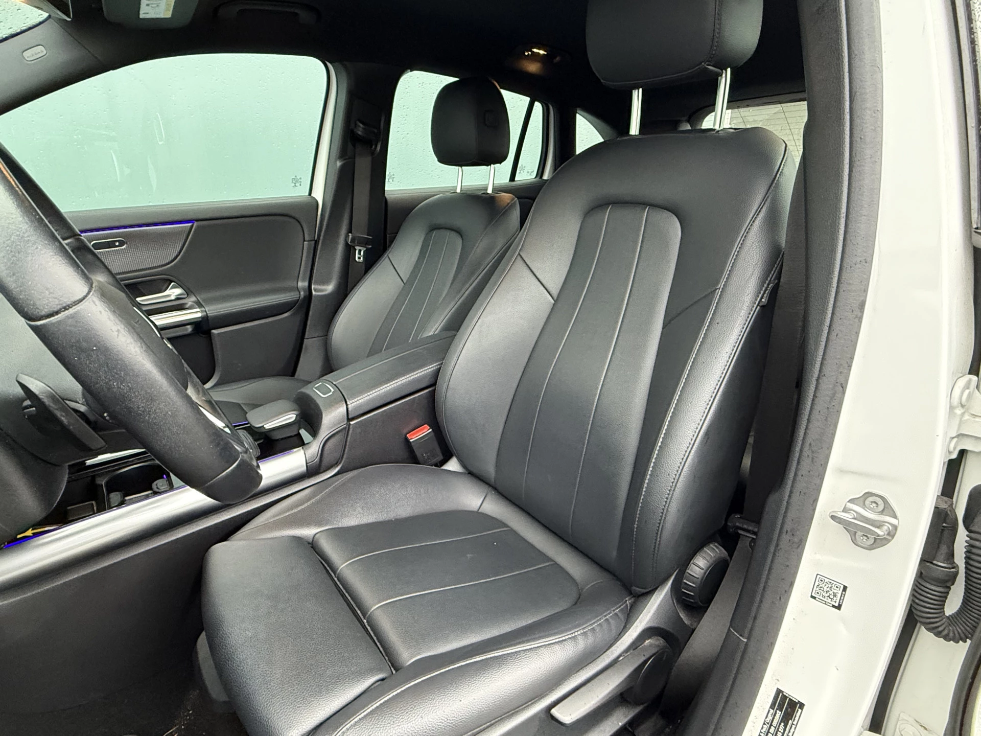 Hoofdafbeelding Mercedes-Benz EQA