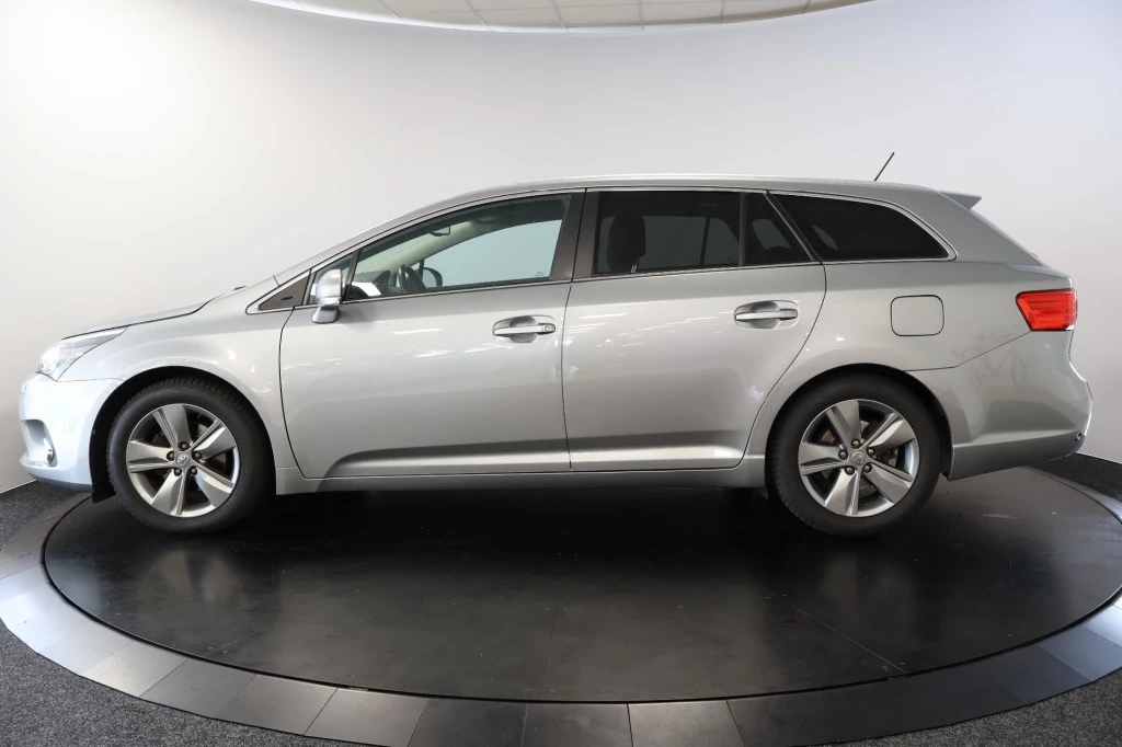 Hoofdafbeelding Toyota Avensis