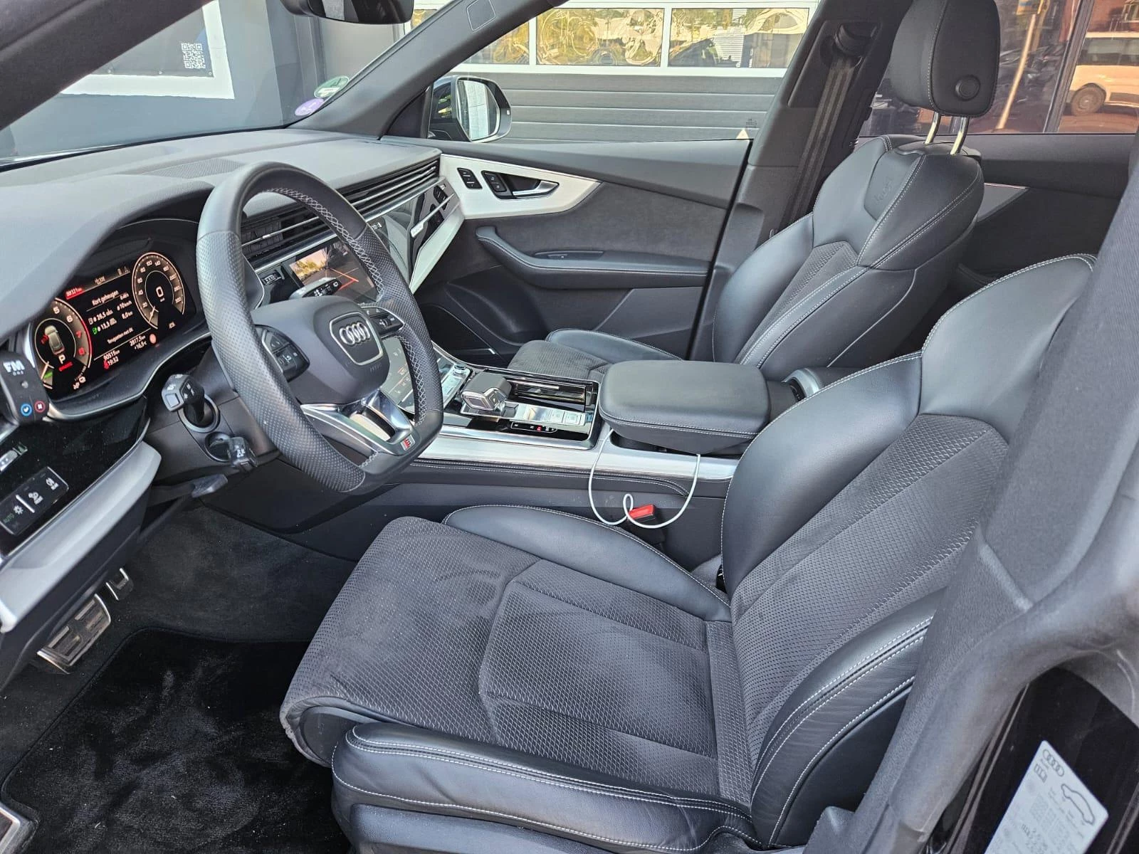 Hoofdafbeelding Audi Q8