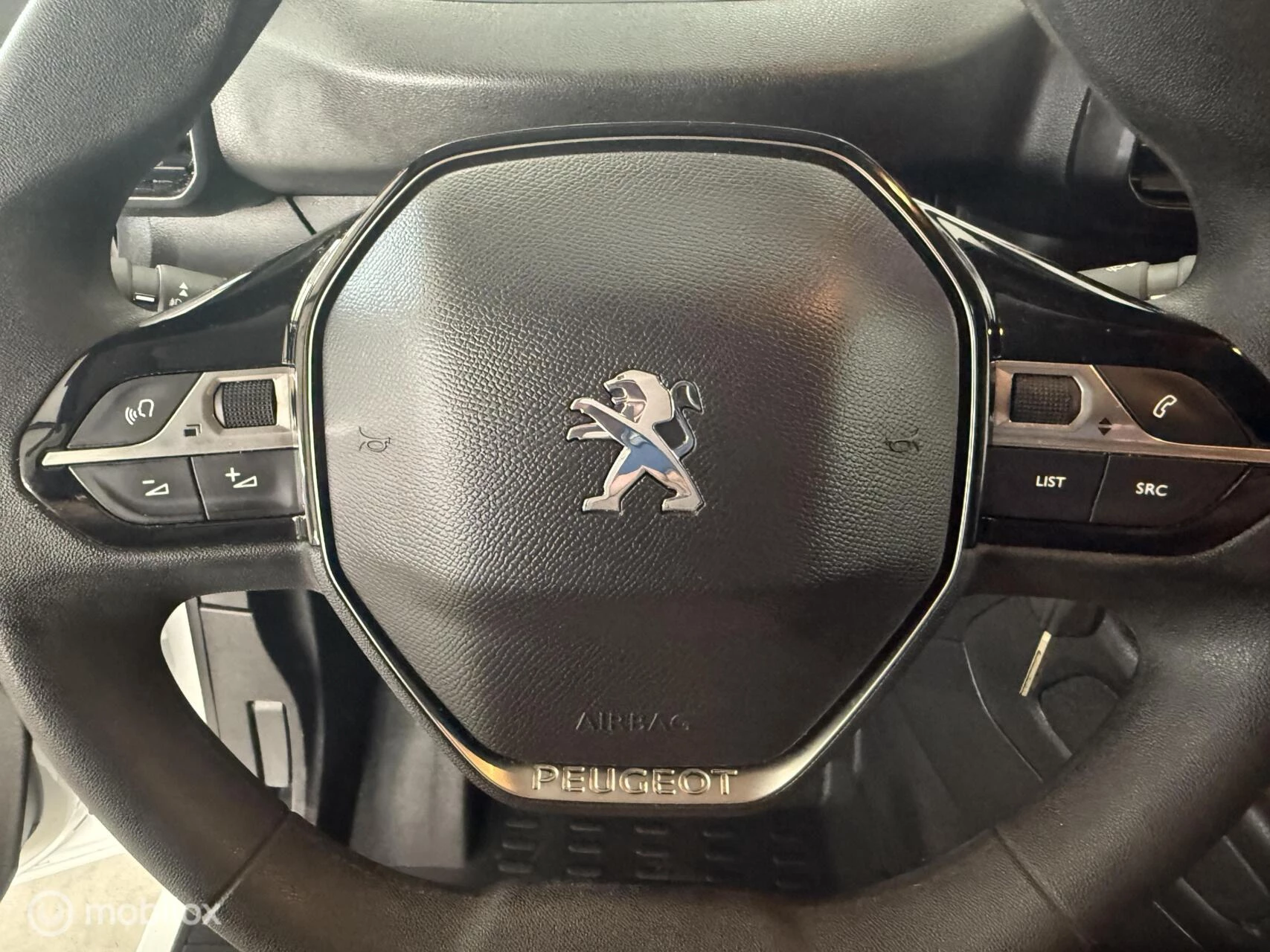 Hoofdafbeelding Peugeot Partner