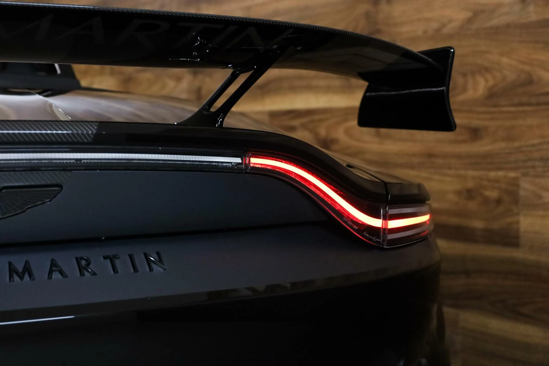 Hoofdafbeelding Aston Martin V8 Vantage