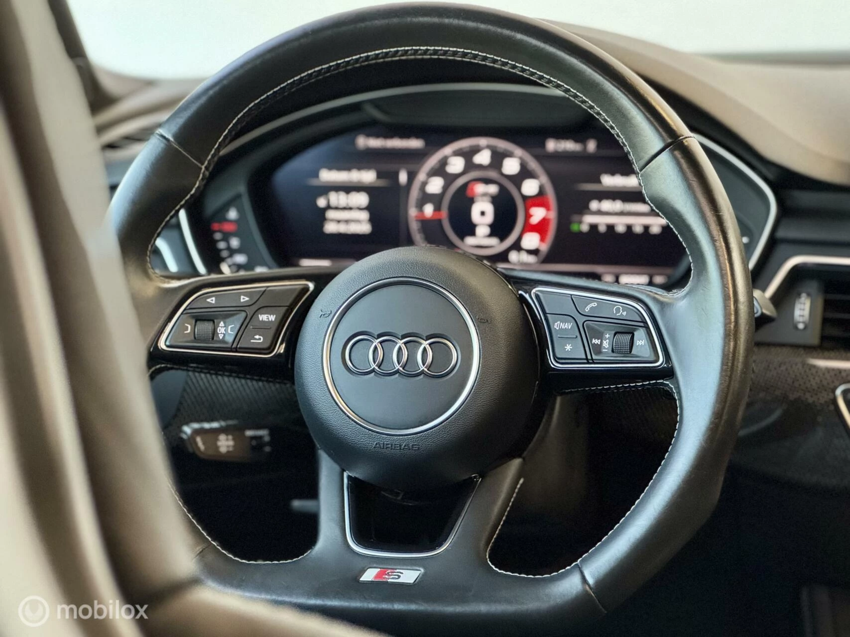 Hoofdafbeelding Audi S5