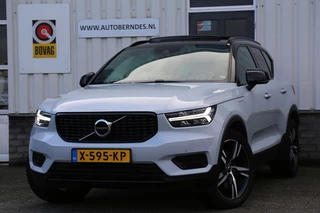 Volvo XC40 1.5 T5 262PK Plug in hybride R-Design*Perfect Onderh.*Pano/Elek. Trekhaak/Leder/Stoelverw./Stuurverw./Camera/LED/Standkachel/Keyless Entry+Go/Apple Carplay-Android/Parkeersens.V+A/19 inch LM*