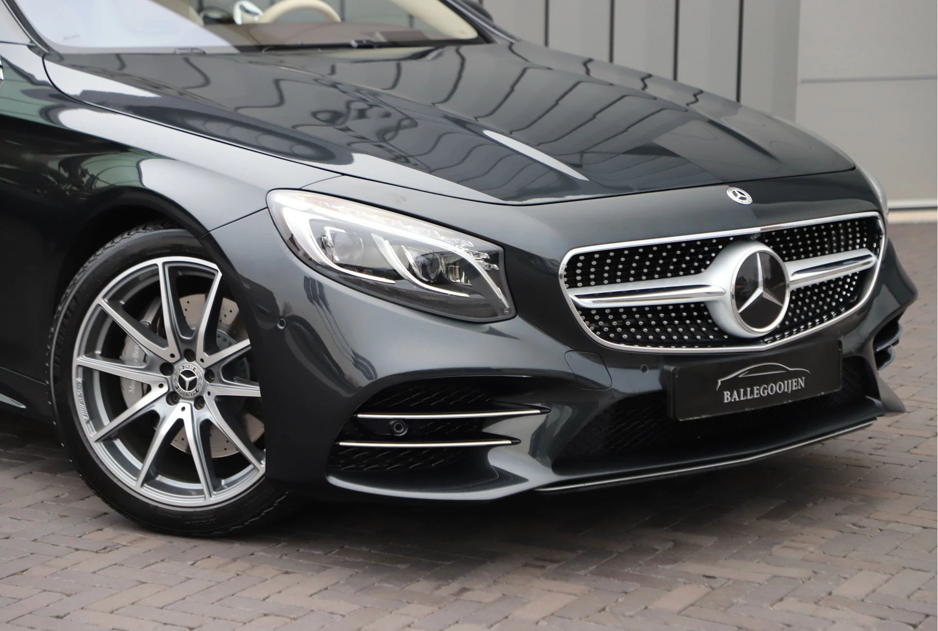 Hoofdafbeelding Mercedes-Benz S-Klasse