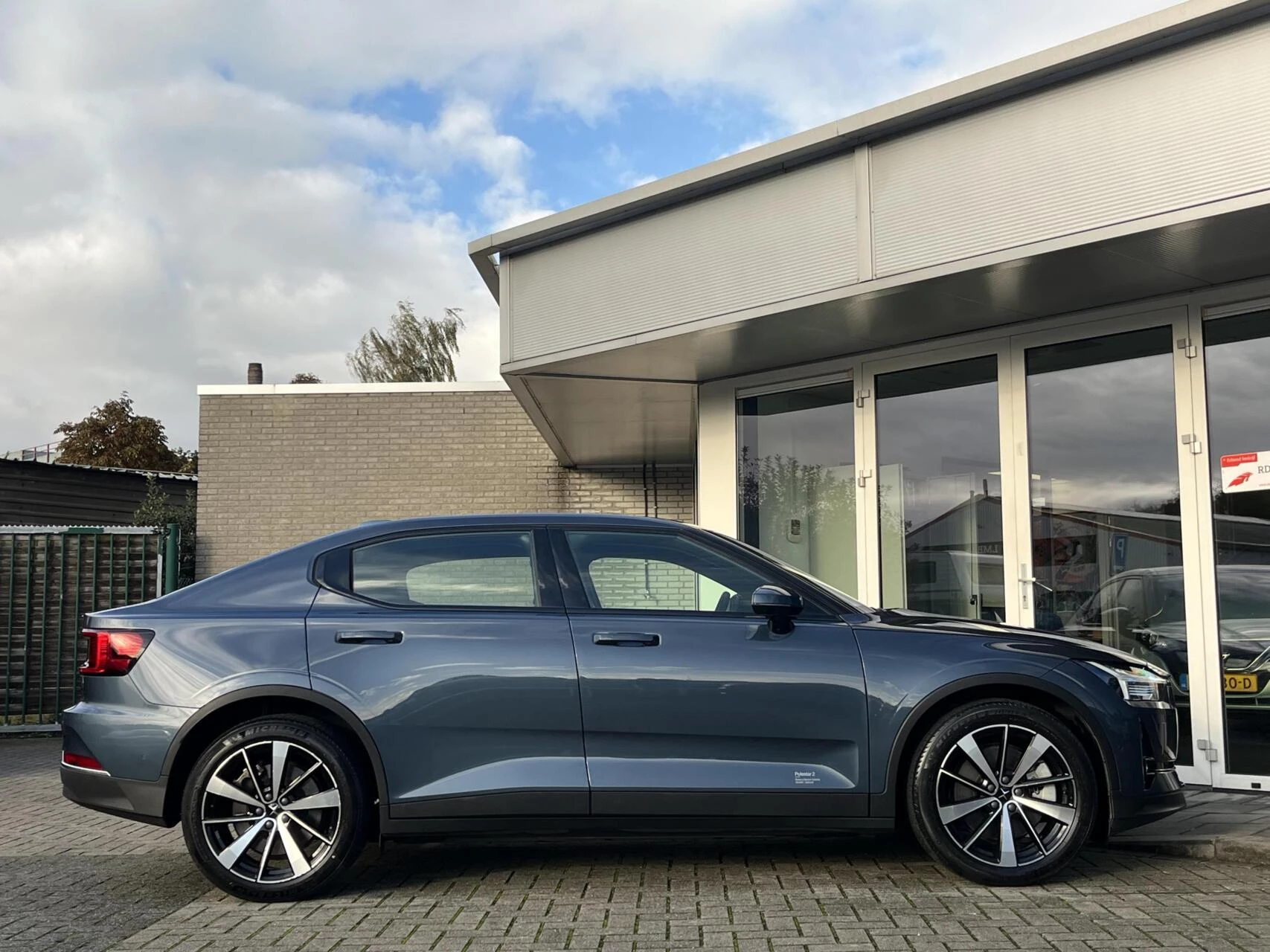 Hoofdafbeelding Polestar 2