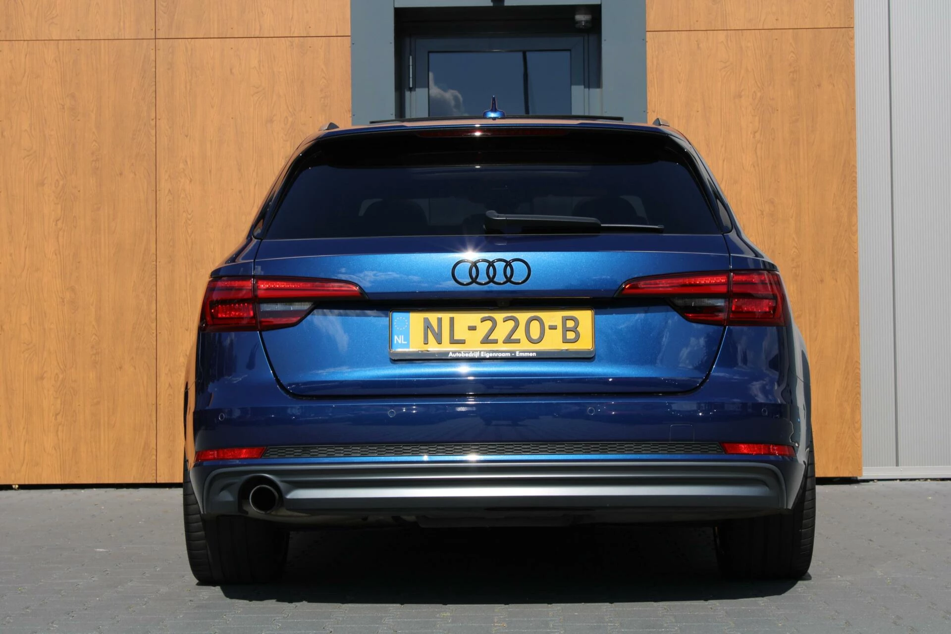 Hoofdafbeelding Audi A4